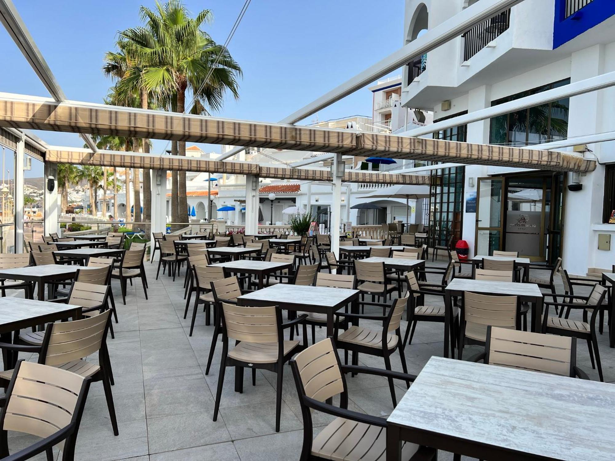 מלון נרחה Perla Marina מראה חיצוני תמונה